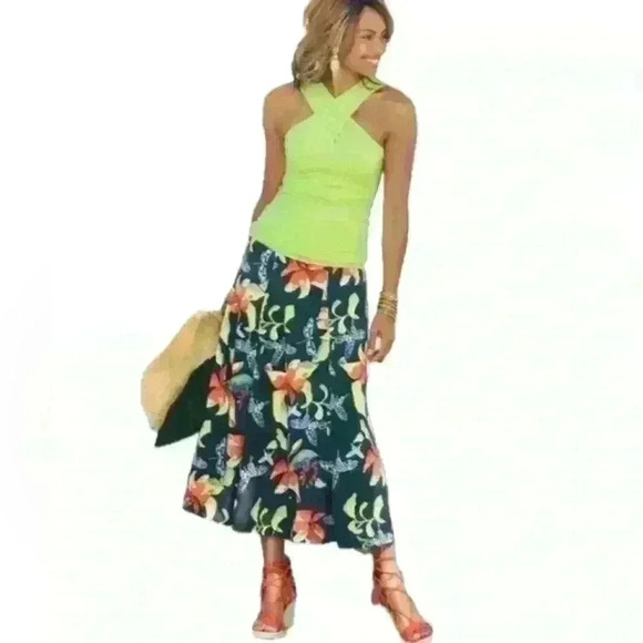 Soft Surroundings Womens
Midi Skirt‎ Size L Black
Colorful Floral Butterfly Zip - Picture 2 of 6